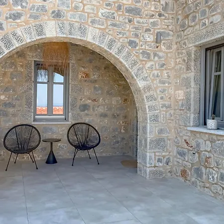 Apartament Eleonas *